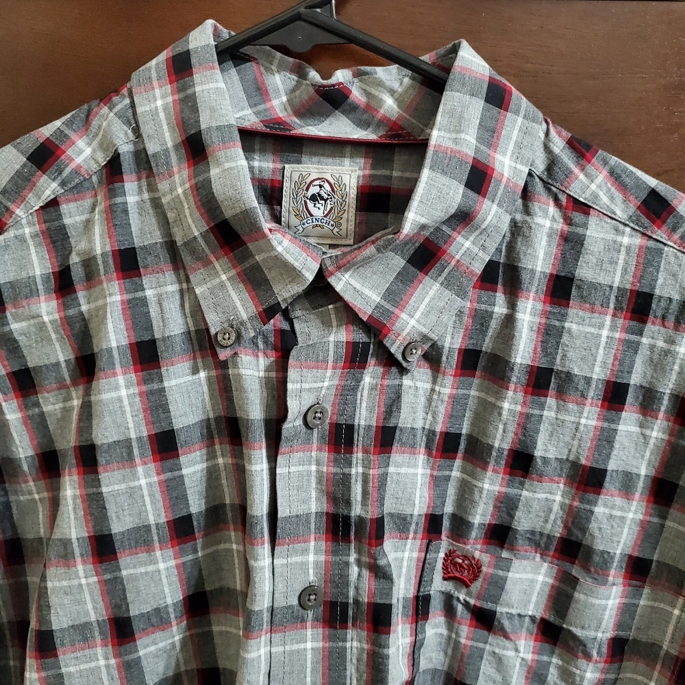 Cinch Button Up